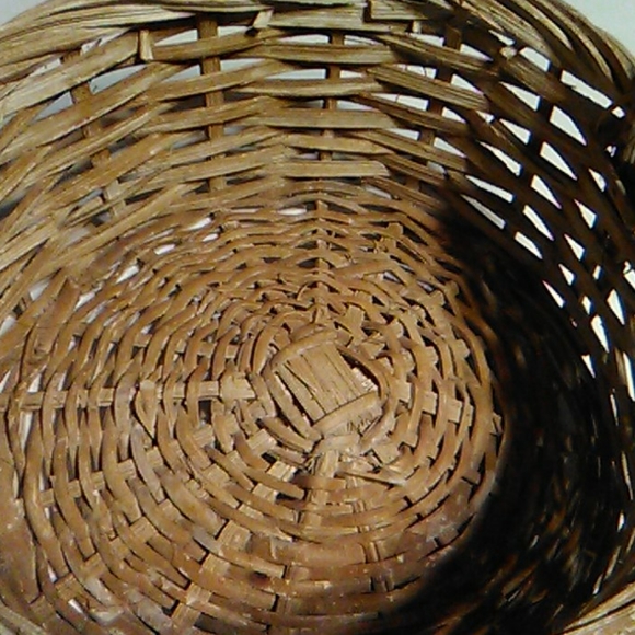 Round Wicker basket - Picture 5 of 11